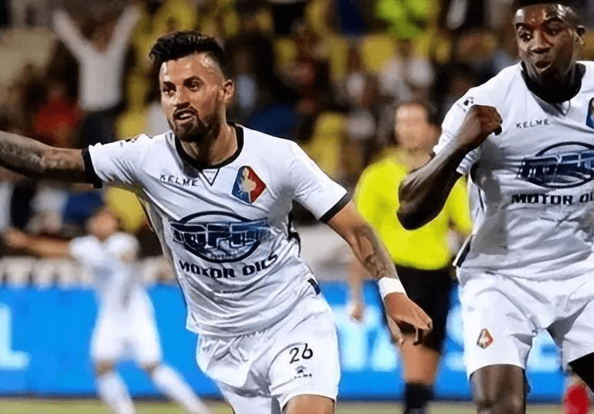 和传球方面 和传球方面