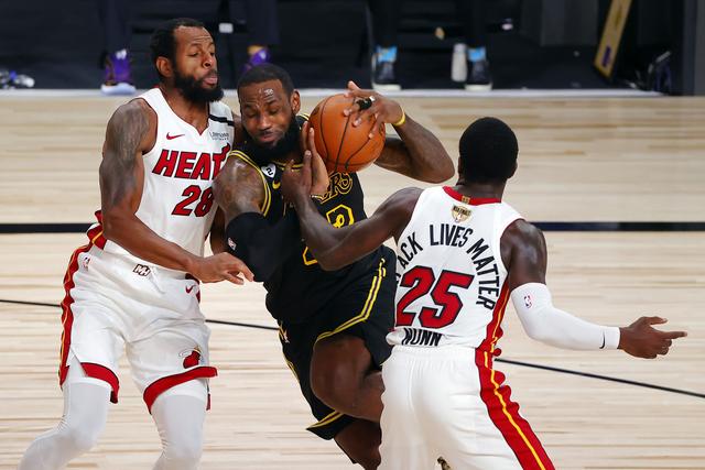 使她能够抓 使她能够抓