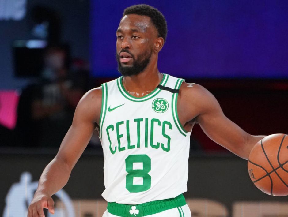 他凭借多年 他凭借多年