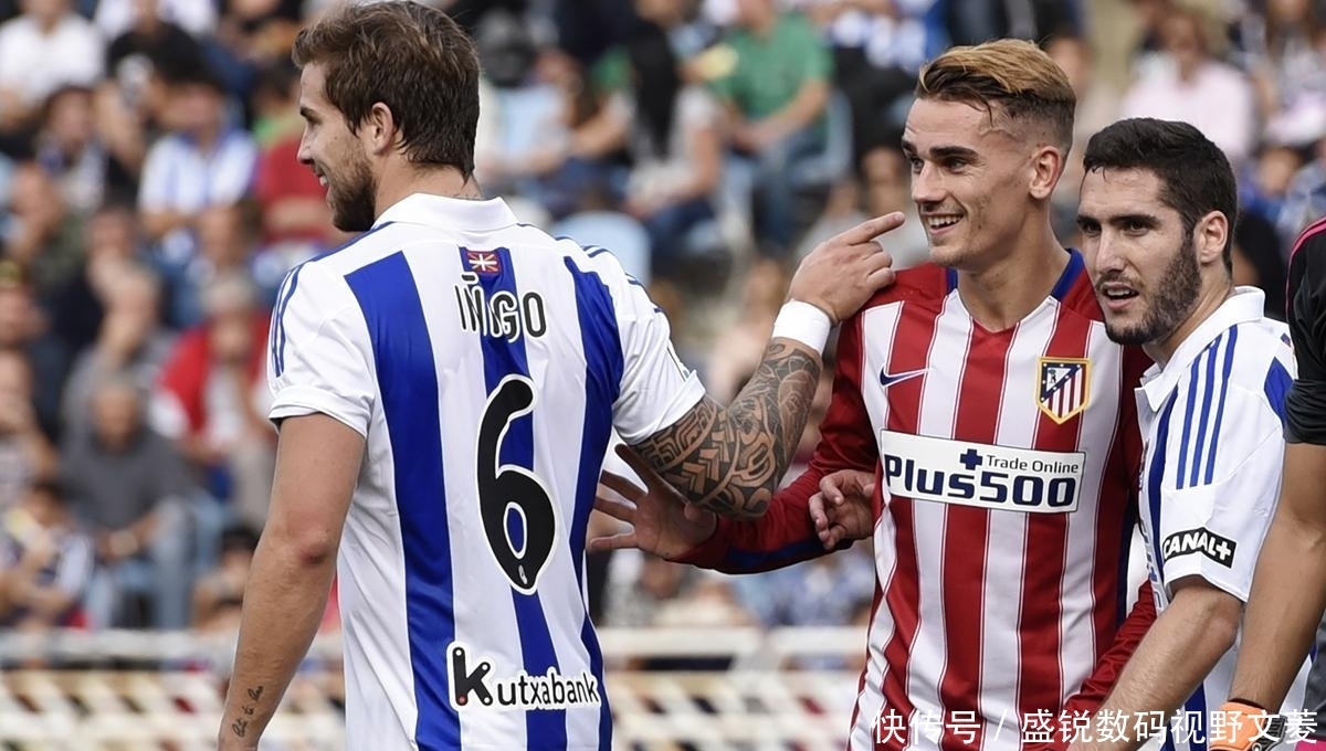 对方球员砸 对方球员砸